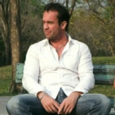 Derrick Donor Persona Image